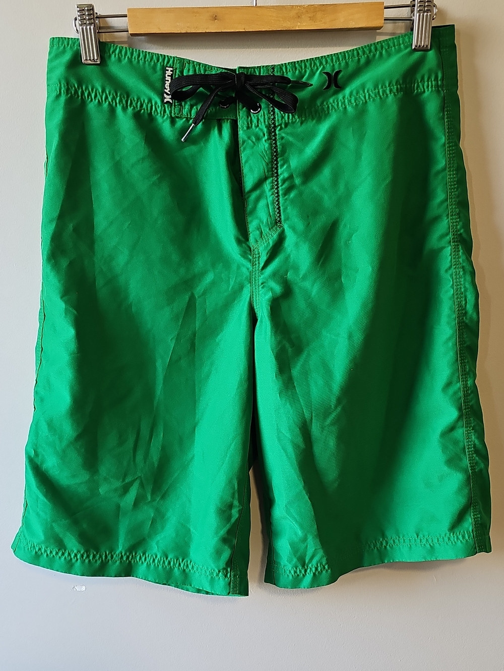 Hurley 30" Green Men’s Board Shorts